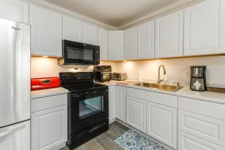 Spacious Family Home 9 Mi to Ocean City Boardwalk - Ocean Pines - 4