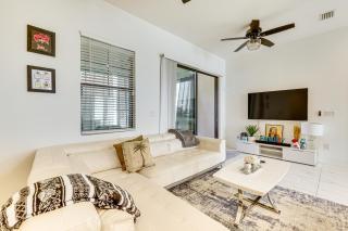 Day Trip to Fort Myers Beach Pet-Friendly Home! - Lehigh Acres - 9