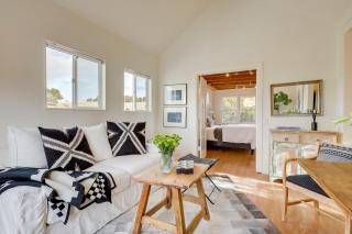 Dog-Friendly Home with Fenced Yard in Los Cerrillos - Cerrillos - 6