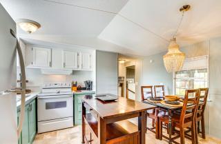 27 Mi to The Villages Lush Home with Outdoor Space! - 3