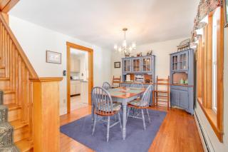 Swim, Ski and Sip Lakefront Retreat in Plymouth - 5