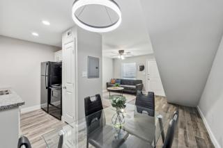 The Mirage 249 I Comfy 1 Bed 1 Bath - Arlington - 7