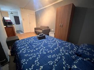 London Studio - Londra - 7