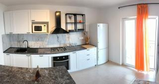 Apartman None - Stomorska - 3