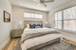 Nolin Lake Views Spacious Home in Clarkson! - 2