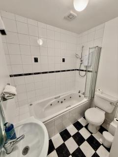 Private City Centre Apartment - Waterford - 1