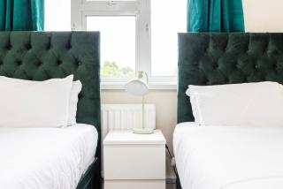 Garland Modern Close To Station 3 Bedroom City Apartment - Londra - 2
