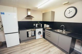 1BR City Centre Apt, Self Check In, Wifi, By DerBnB - Sheffield - 8