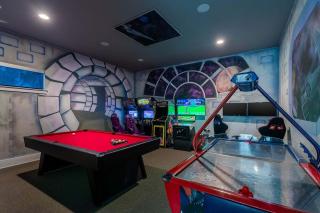 Epic Villa Near Disney w Arcade, Theater, Spa Pool - Kissimmee - 3