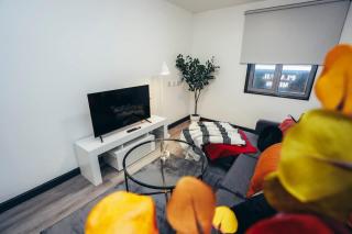 1BR City Centre Apt, Self Check In, Wifi, By DerBnB - Sheffield - 4