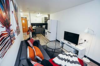 1BR City Centre Apt, Self Check In, Wifi, By DerBnB - Sheffield - 2