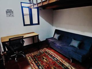 Comfortable, spacious vintage-style house - 5