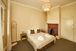 Shamrock Hotel Kyneton - 1