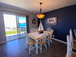 Gorgeous Updated Lake View Condo 942 3 - Garden City - 8