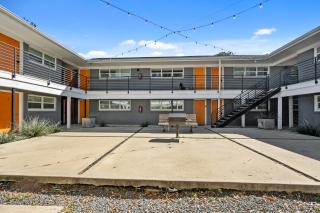Sleek 1BR Retreat Near NRG and Med Center - 9