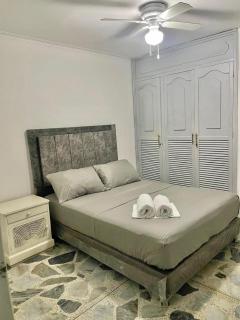 Luxury apt Wifi Jacuzzi Balcony Near the Beach and Old City - Cartagena de Indias - 8