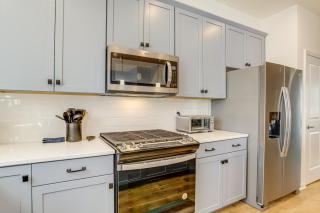 Walk to Dtwn Waterfront Eastern Shore Townhome! - Cambridge - 3