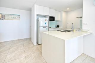 Alex Heads Beachfront Bliss - Alexandra Headland - 9