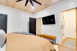 Stayhocha Family Friendly,Hot Tub, Creek,Firepit - Broken Bow - 7