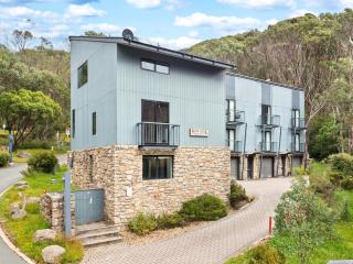 Snow Creek 1, Thredbo, Secluded and stylish - Thredbo - 1