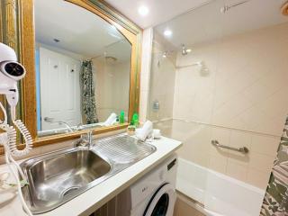 Legends Privately Managed Units - 9