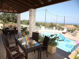 Attractive villa with private pool - Píkris - 7