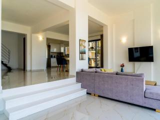 Amazing villa in Elounda with ocean views - Elounda - 1