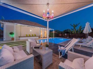 Villa in Zakynthos with Pool & Near Tsilivi Beach - 3