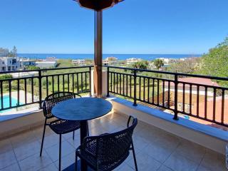 Spacious villa in Sfakaki with garden views - Sfakaki - 6