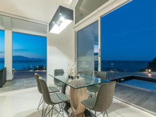 Villa with Jacuzzi, pool and views in Tragaki - Tragaki - 1