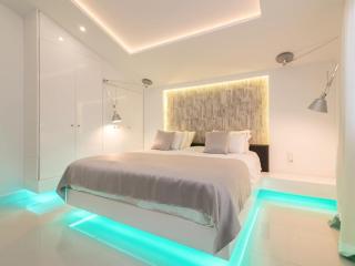 Villa with Jacuzzi, pool and views in Tragaki - Tragaki - 6