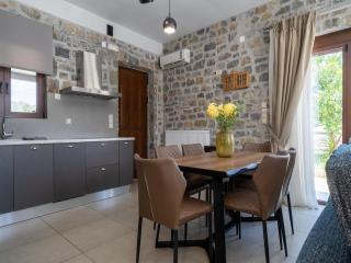 Pristine villa in Rethymno with pool - Atsipádhes - 8