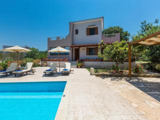 Tranquil villa with large pool in Rethymno - 4