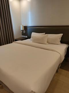 Aura Luxe Stays at BCCT - Manila - 7