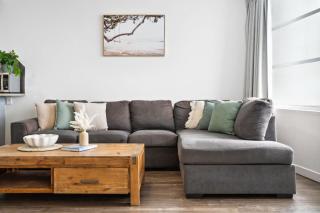 Pumicestone Passage Waterfront Escape - Caloundra - 2