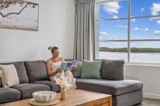 Pumicestone Passage Waterfront Escape - Caloundra - 5
