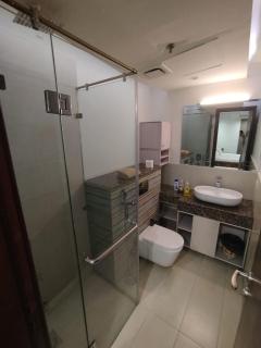 Elevated Luxury Gold Crest Mall Apartments with Al Fatah store by HBA - 1
