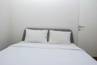 Best and Relax 2BR Springlake Summarecon Apartment By Travelio - Bekasi - 4