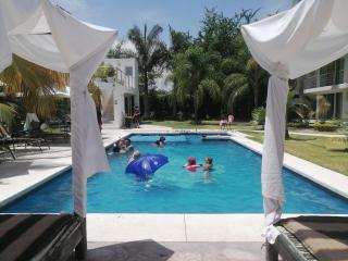 FABULOSO HOTEL CON 2 MAGNIFICAS ALBERCAS, a MINUTOS DE CUERNAVACA - Jiutepec - 6