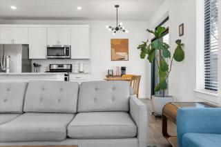 Stunning 3BR Home in Desirable Austin Location - Austin - 1
