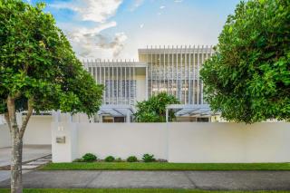 Cotton Tree Beach House - Stylish Family Convenience - 7