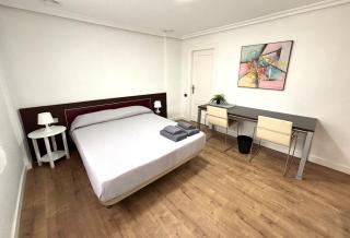 Famycus Rooms - Habitaciones privadas Murcia Centro - 1