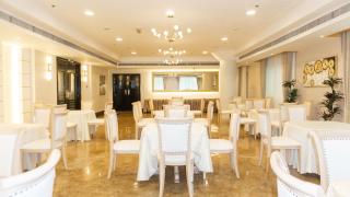 Royal Grand Suite Hotel - Sharjah - 5