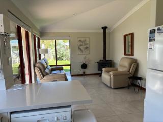 Beachside Prevelly Villas - 7