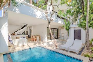 2BR Villa Central Seminyak,50 m walk to the beach - 8