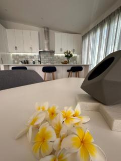 Plumeria Cottage Haven by the Beach 25mins from Sydney CBD - - 5