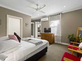 Athelstane Hotel - 2