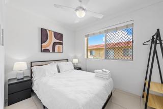 Stylish 3BRM Apt with City Views,Free Parking & WiFi - Brisbane - 4