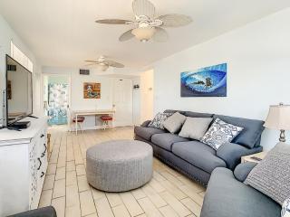Charming Beachside Home - 9
