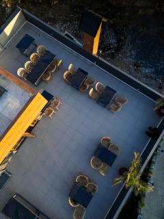 Hotel Hill Sides Inn - 2